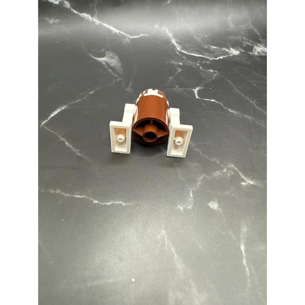 LEGO Star Wars R7-D4 Astromech Droid Minifigure SW0119 - Picture 4 of 4